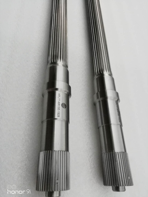 Faisceau de laminage à froid à vis pour extrudeuse à double vis à inclure type de fente interne