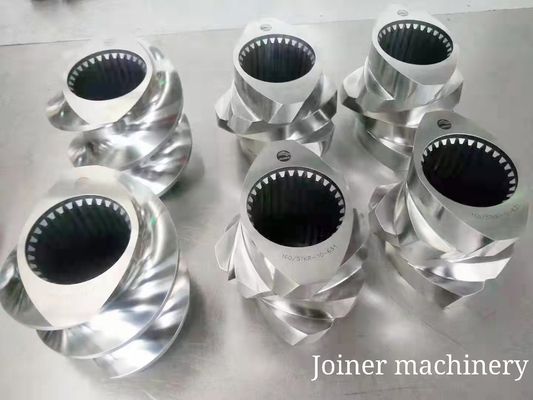 Les pièces de machines en plastique d'extrudeuse vissent des éléments pour l'usine pétrochimique