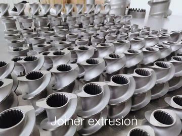 58 MC18 Segments de vis de transport Traitement thermique par éteinture sous vide pour extrudeuse à double vis co-rotative