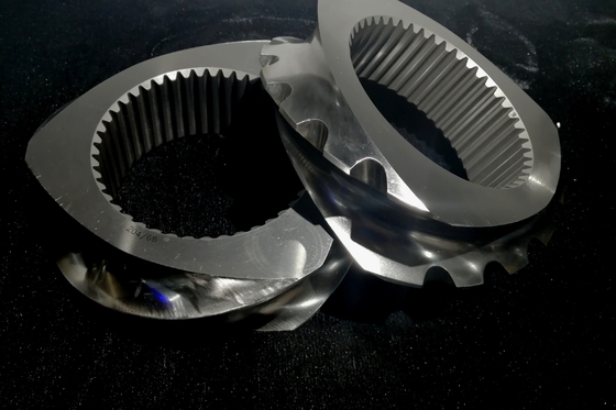 Parties détachées d'extrudeuses à double vis certifiées ISO9001 2015 pour le sablage et le polissage