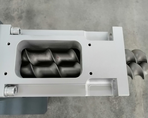 Co-rotation extrudeuses à double vis alimentateur latéral JCW63 facile à nettoyer pour l'usine de nourriture gonflée