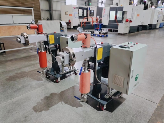 Alimentateur latéral à double étage pour extrudeuses à double vis dans l'industrie alimentaire gonflée