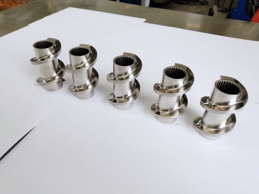 ZSE75 Co tournant les pièces de rechange jumelles HRC58 - de boudineuse à vis dureté 62