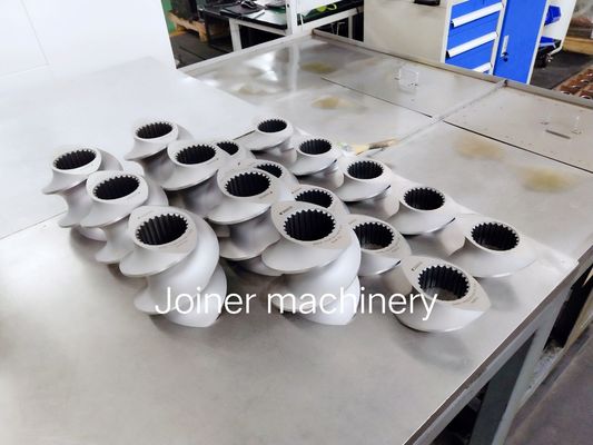 Élément de vis de Covey de l'argent ZE77, matériel HRC58 - de vis d'extrudeuse dureté 62