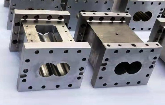 Cylindre rectangulaire de usinage de baril d'extrudeuse de commande numérique par ordinateur de précision durable de gestion d'OIN